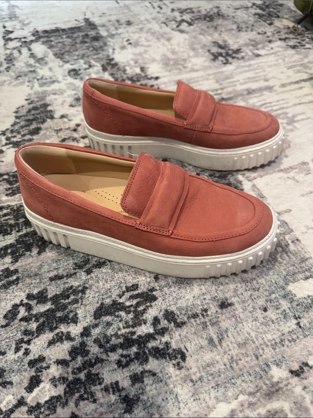 Clarks Women’s Slip-On Loafer in Dusty Rose with White Platform